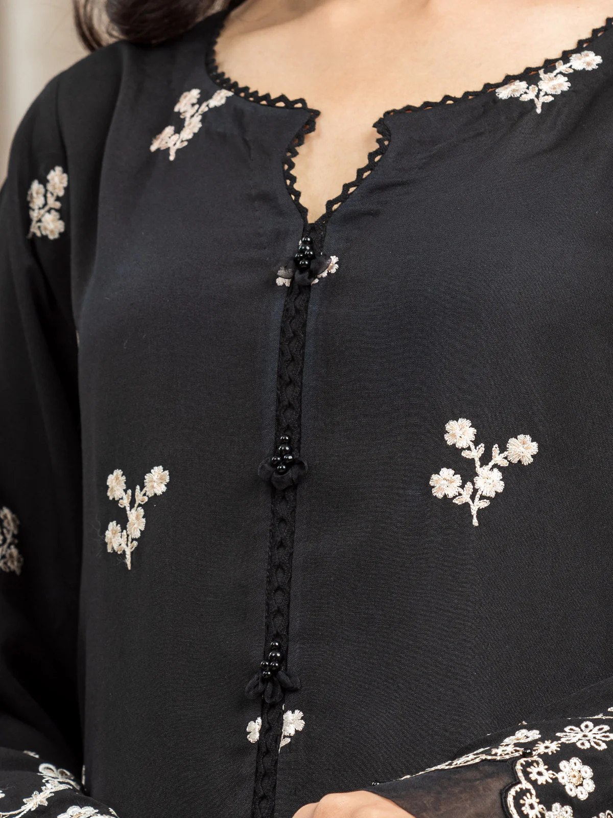 Unstitched Embroidered Cambric Suit - EWU24V2-30062-3P - Image 3