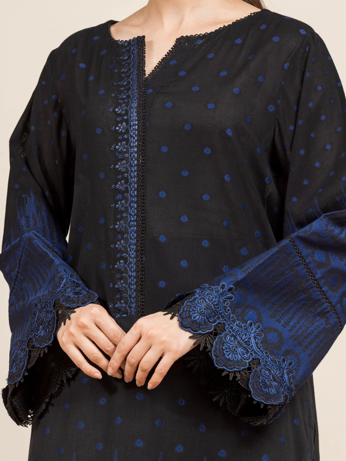 Unstitched Embroidered Jacquard Suit - EWU24V3-26621-3P - Image 3