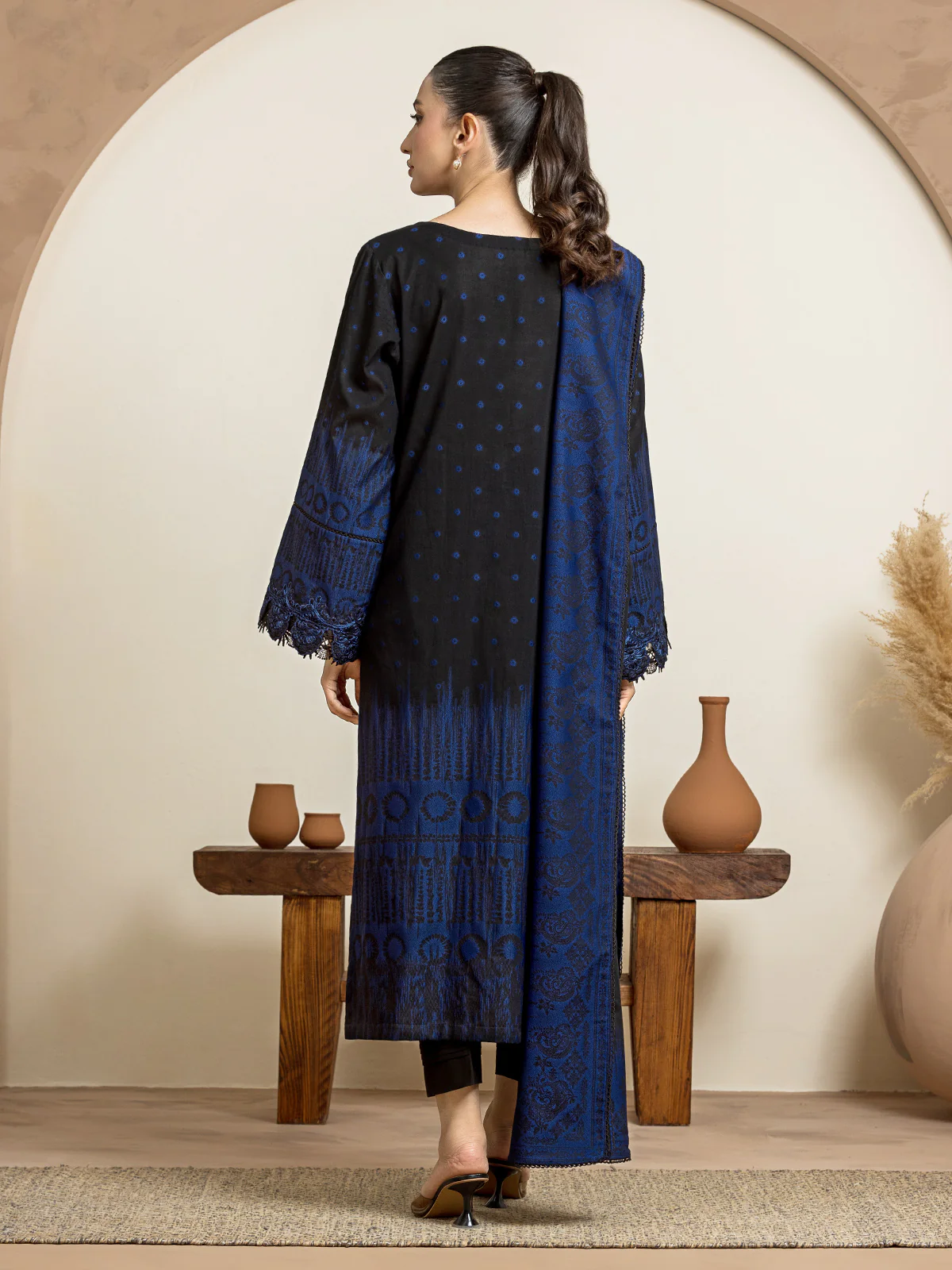 Unstitched Embroidered Jacquard Suit - EWU24V3-26621-3P - Image 4