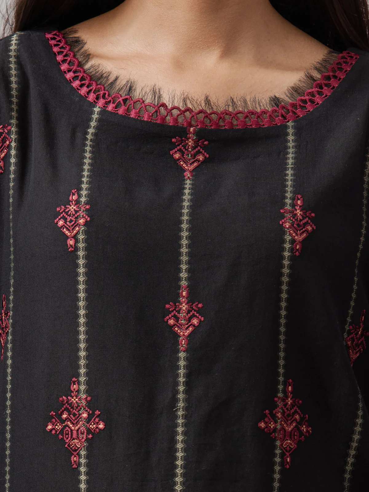 Unstitched Embroidered Jacquard Suit - EWU24V3-26730-3P - Image 2