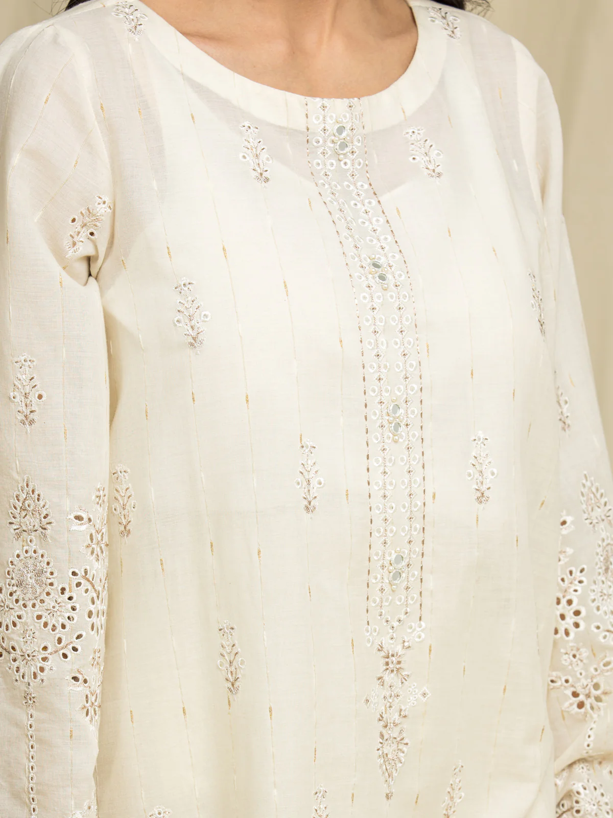 Unstitched Embroidered Cambric Suit - EWU24V2-28740-3P - Image 2