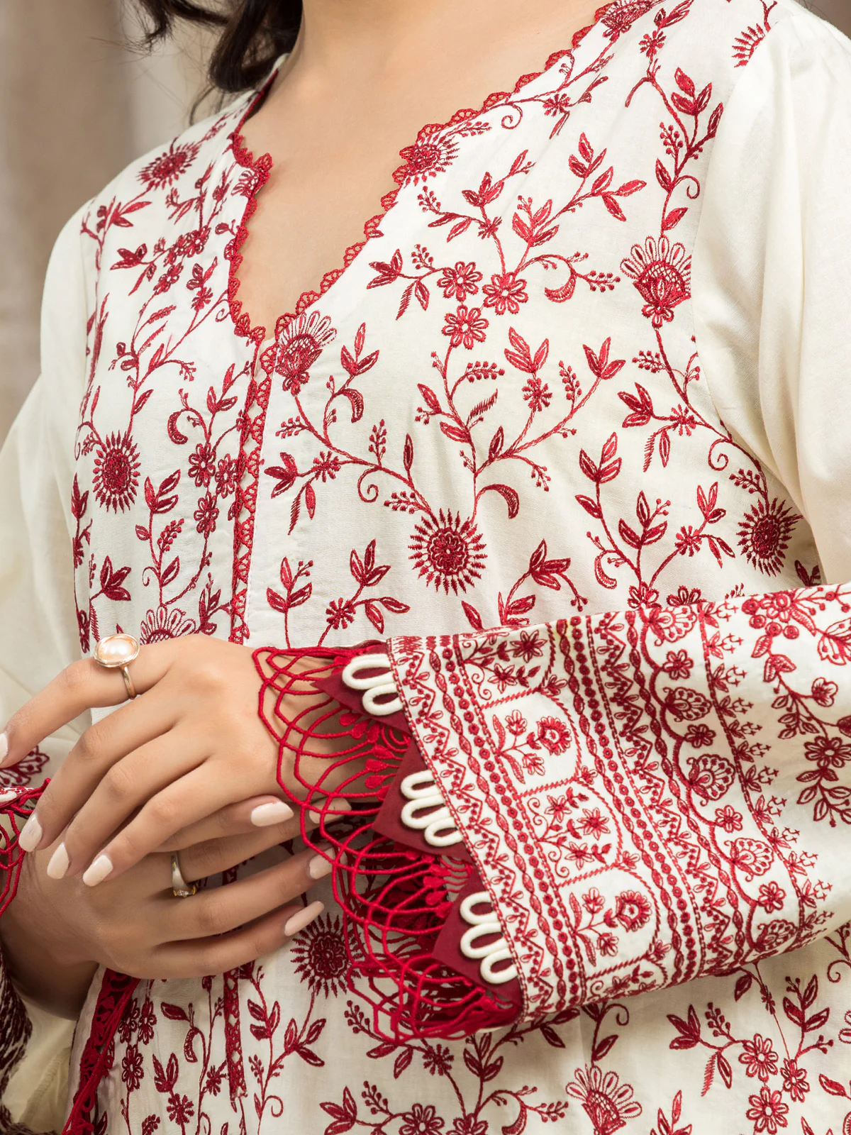 Unstitched Embroidered Cambric Suit - EWU24V2-30111-3P - Image 4