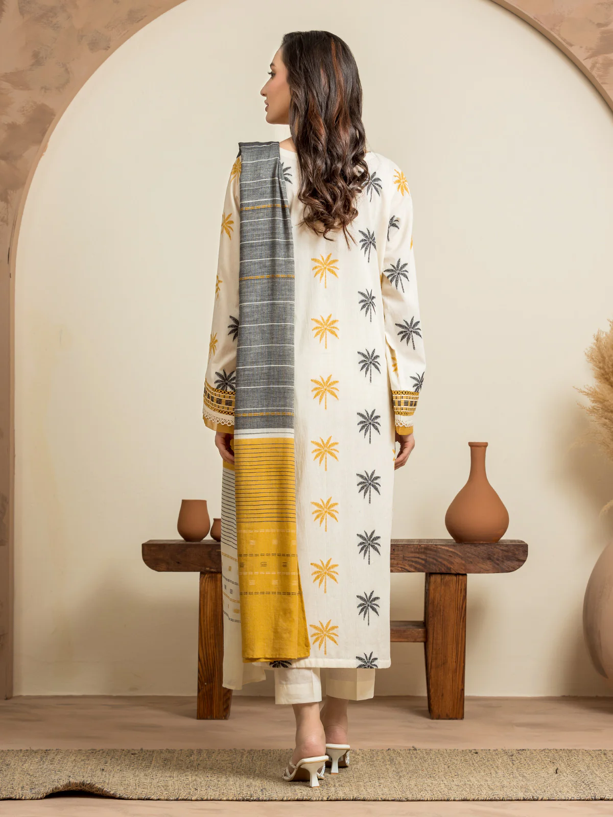 Unstitched Embroidered Jacquard Suit - EWU24V3-30053-3P - Image 3
