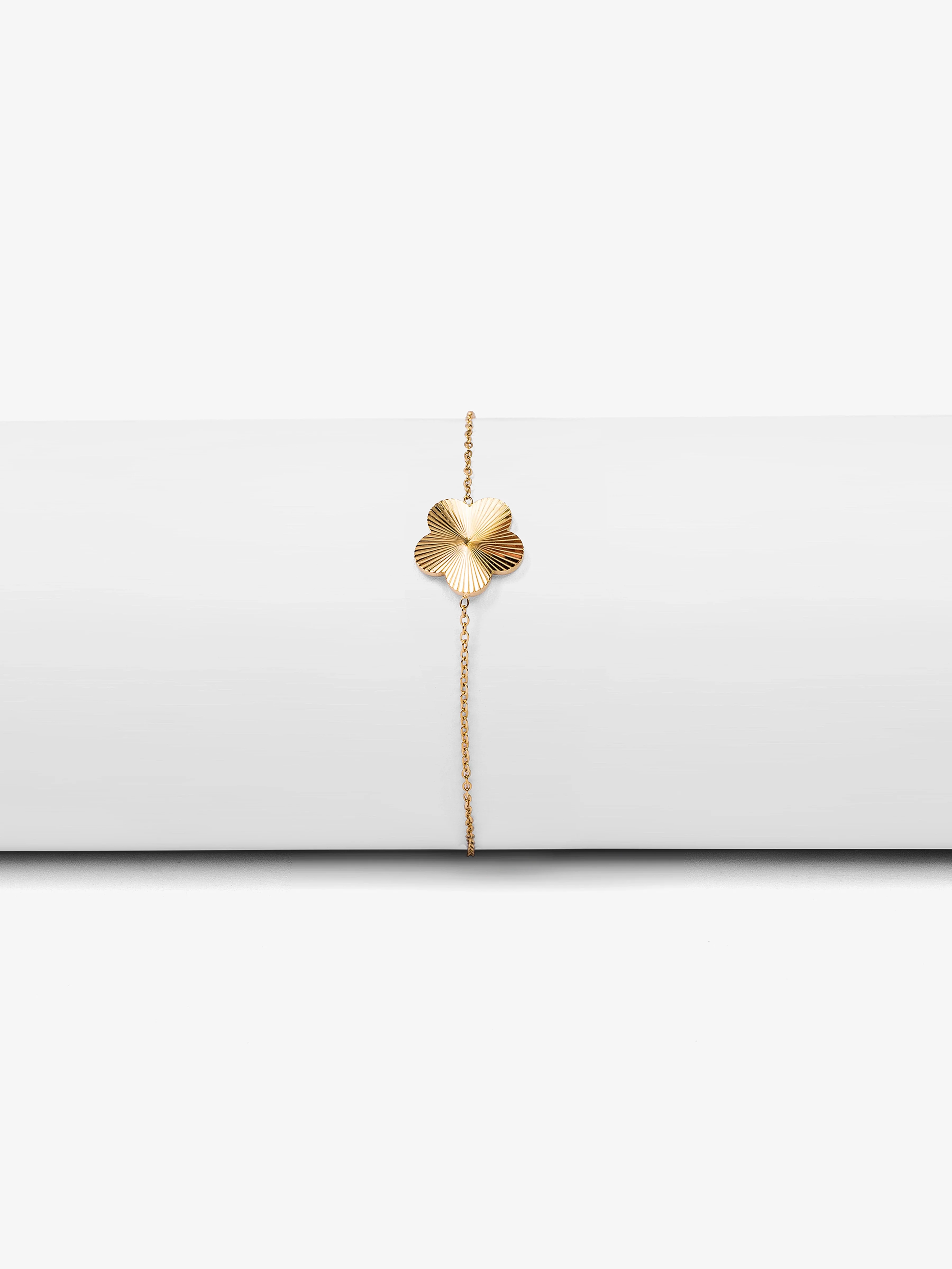 Minimalist Gold Bracelet - EAWB5-001 - Image 2