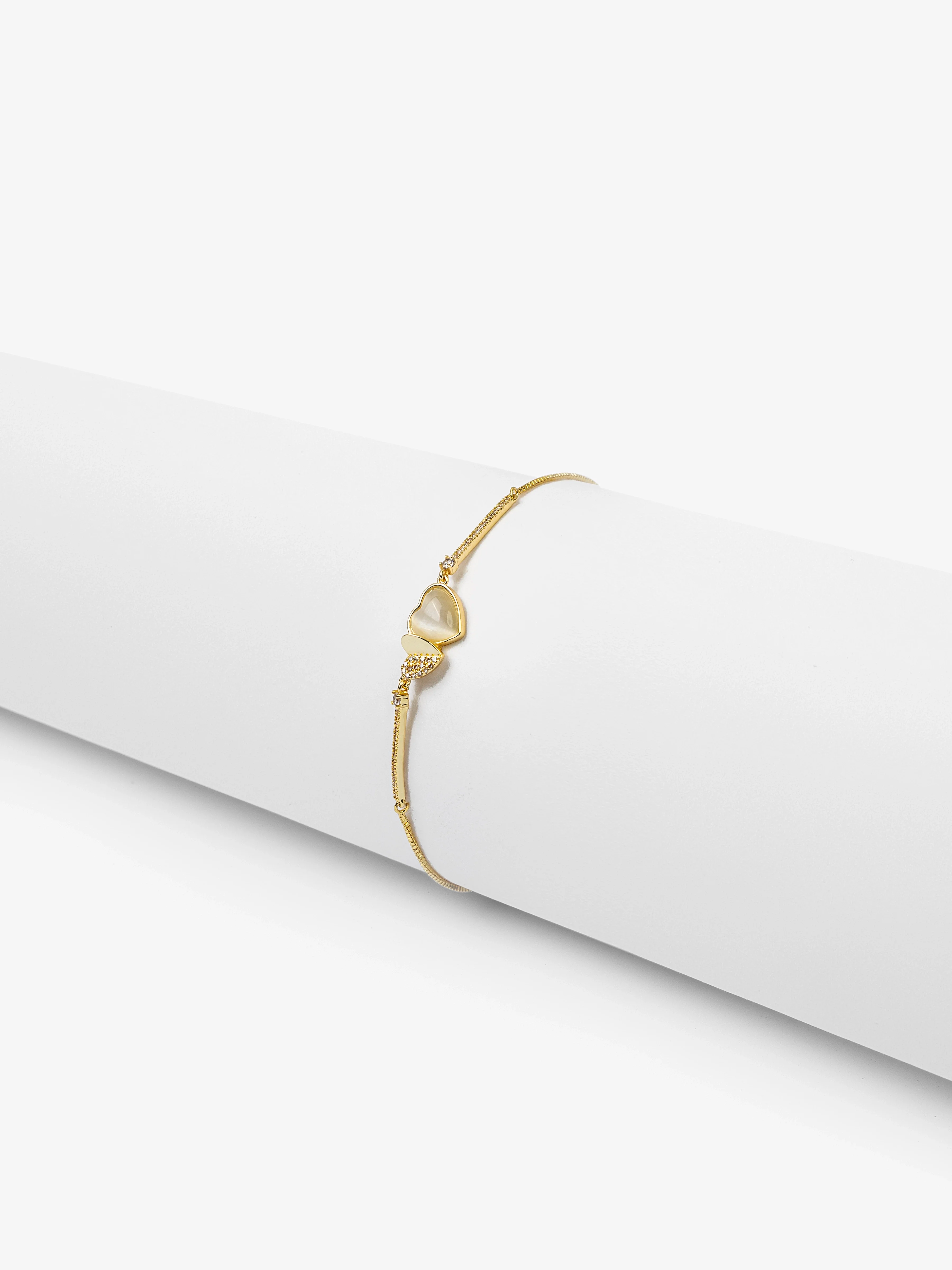 Golden Heart Bracelet - EAWB5-023 - Image 2