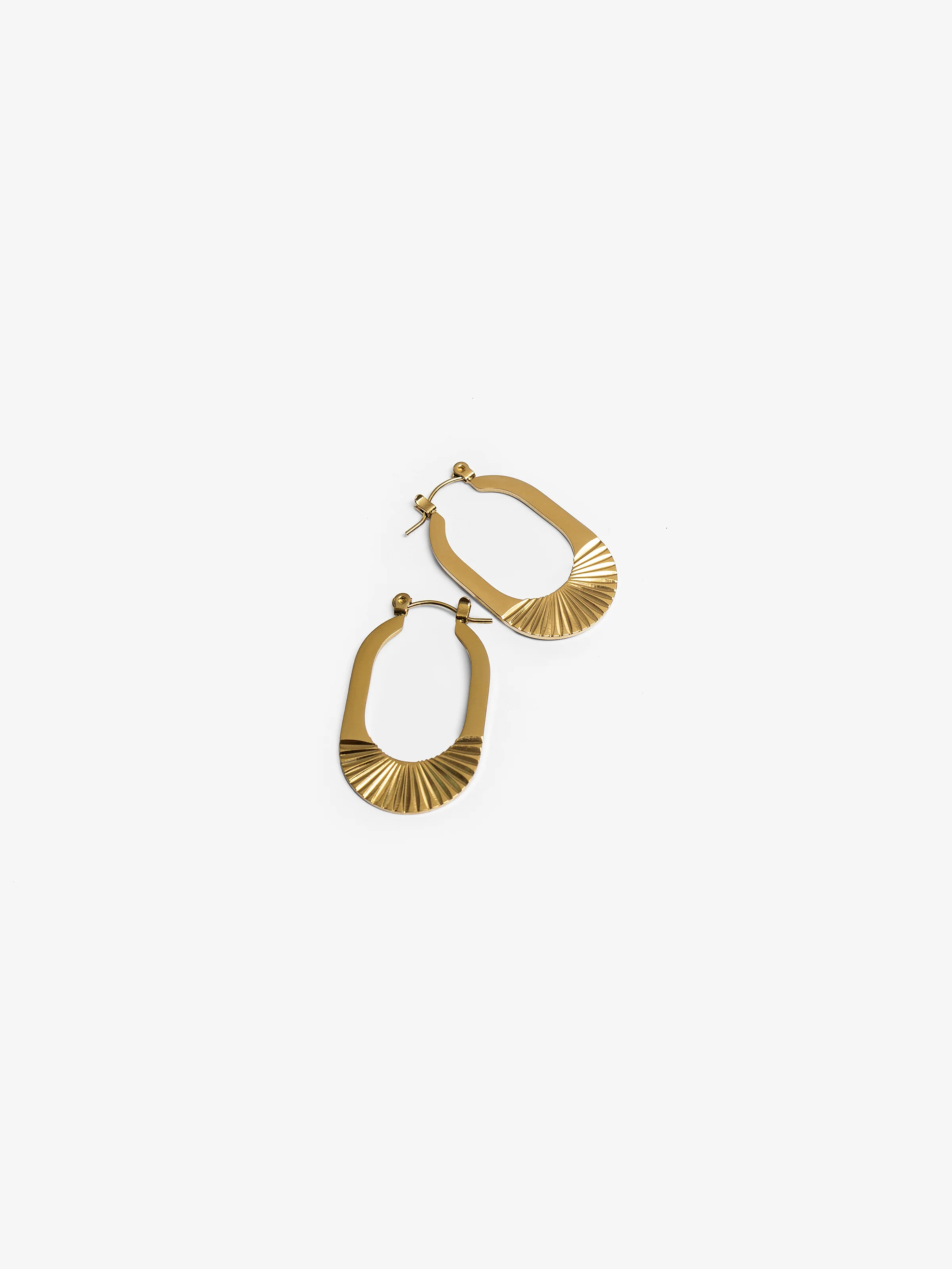 Golden Wavy Hoops - EAWE5-081 - Image 2