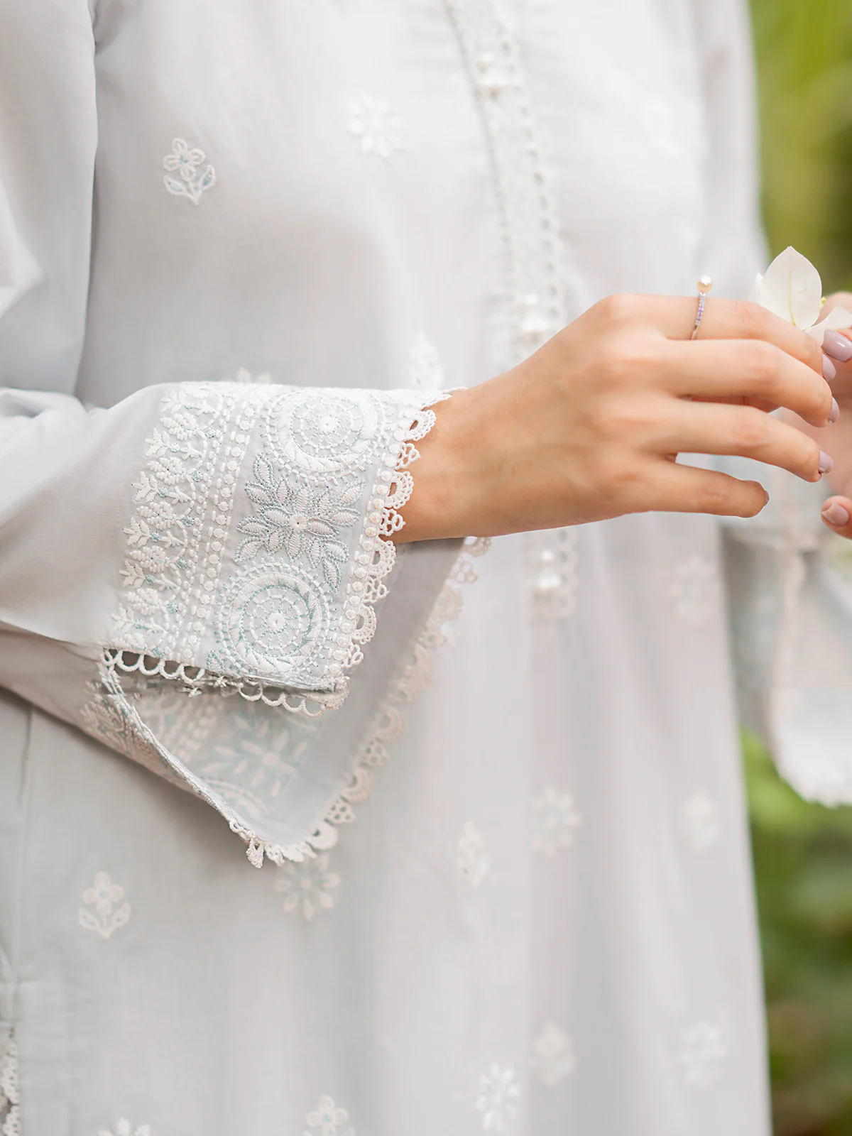 Unstitched Embroidered Cambric Suit - EWU24V2-28619-3P - Image 4