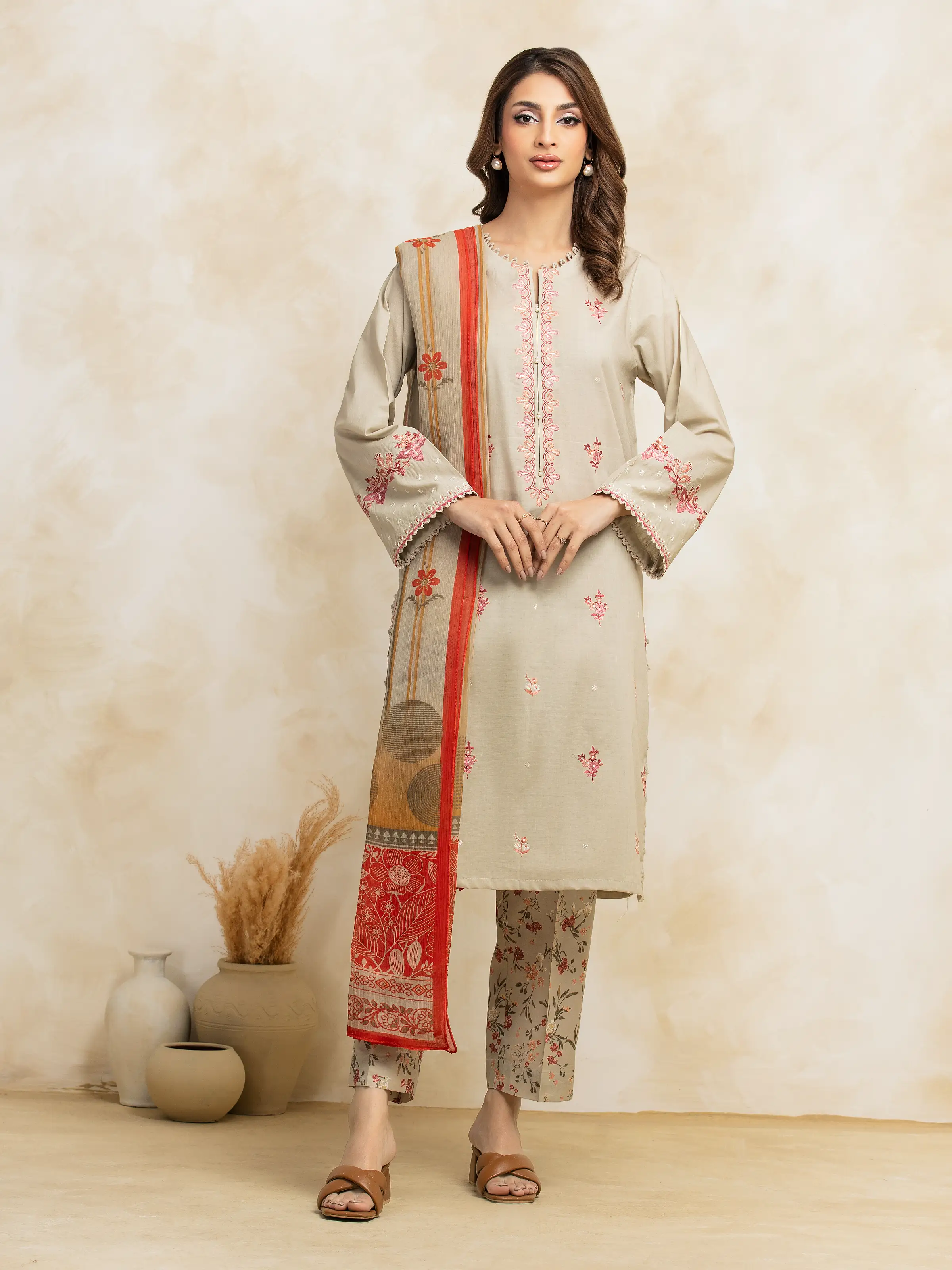 Unstitched Embroidered Cambric Suit - EWU5V2-31032-3P