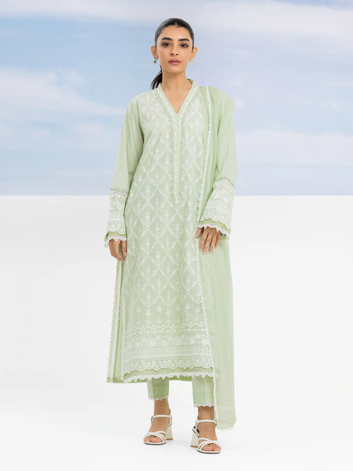 Unstitched Embroidered Cambric Suit - EWU24V2-30112-3P - Image 2