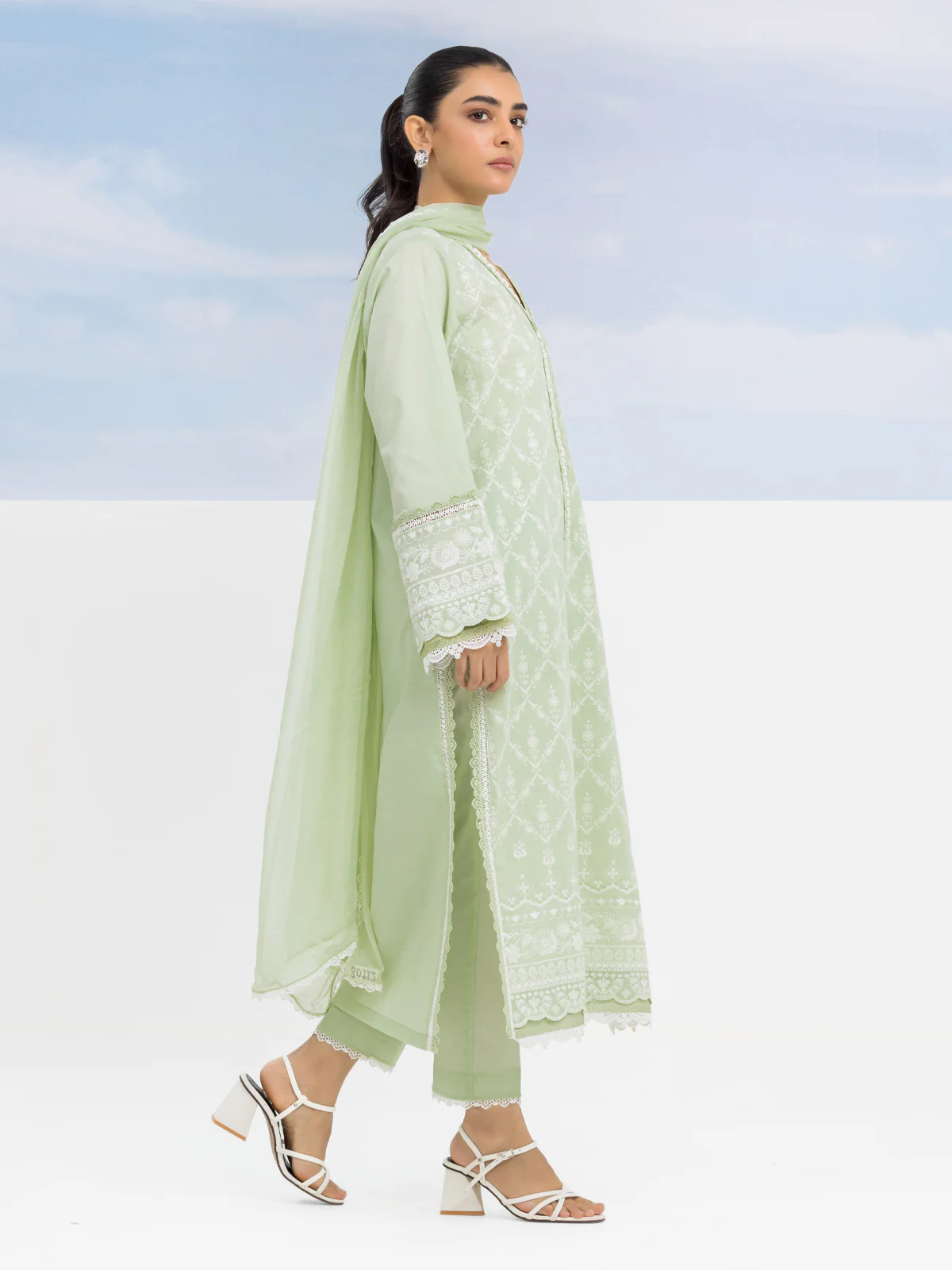 Unstitched Embroidered Cambric Suit - EWU24V2-30112-3P - Image 3