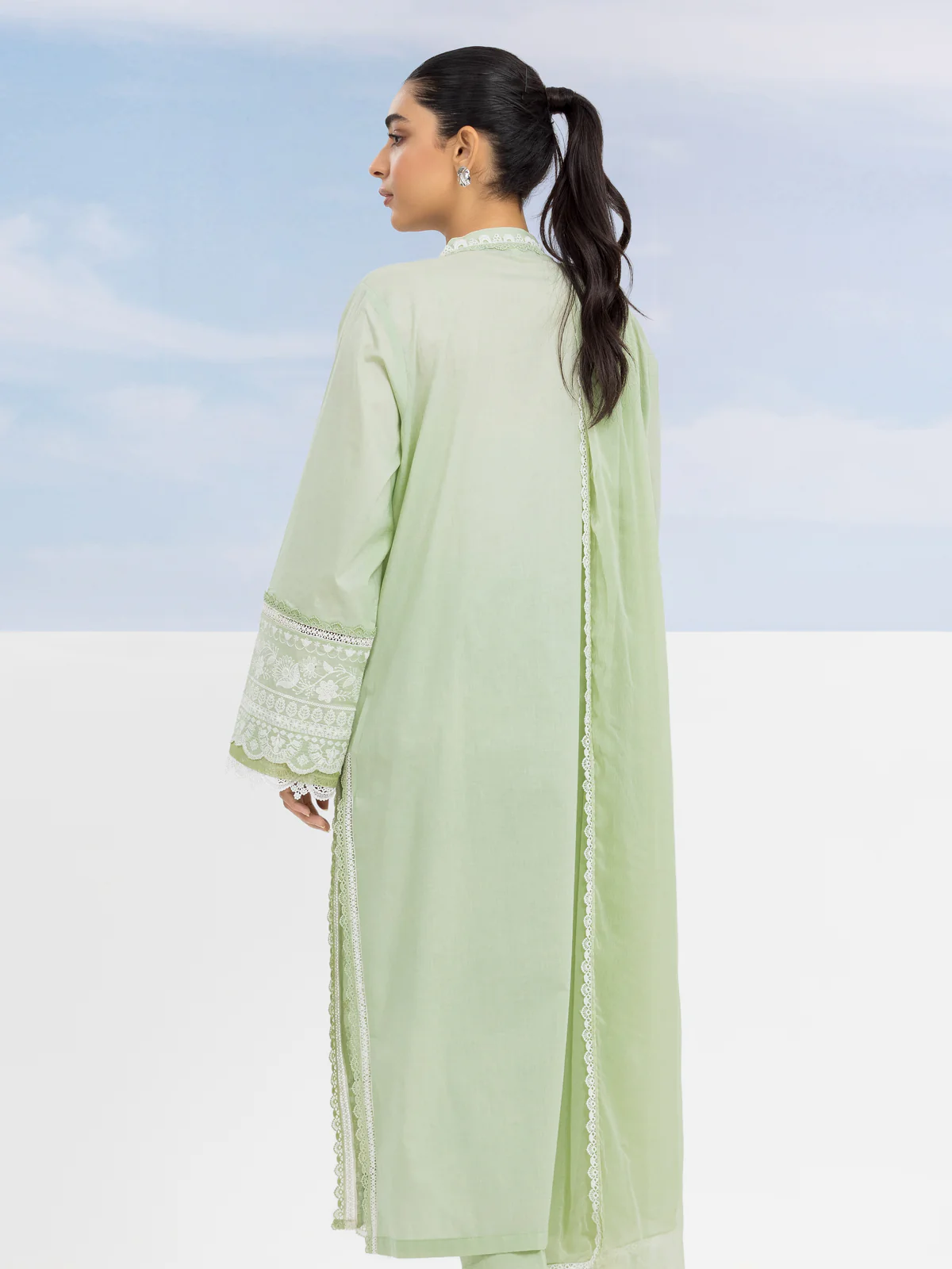 Unstitched Embroidered Cambric Suit - EWU24V2-30112-3P - Image 4