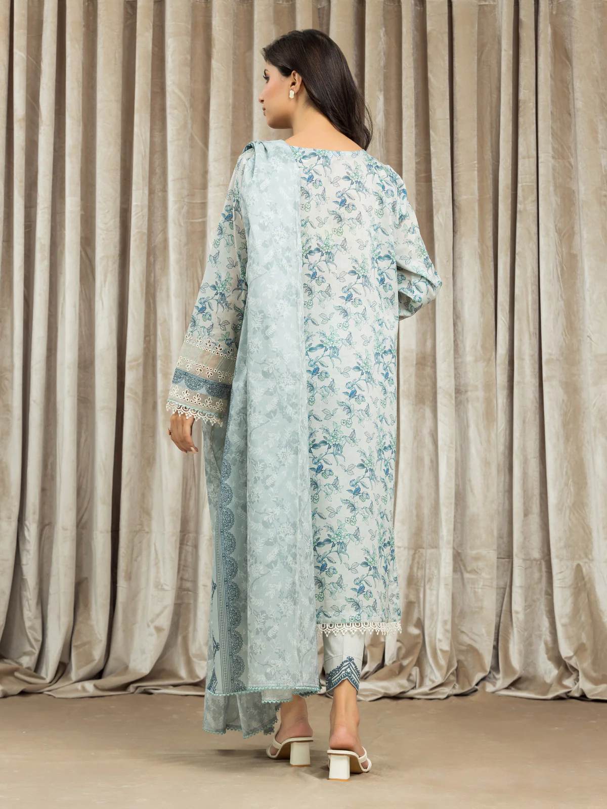 Unstitched Embroidered Lawn Suit - EWU24V1-30250-3P - Image 4