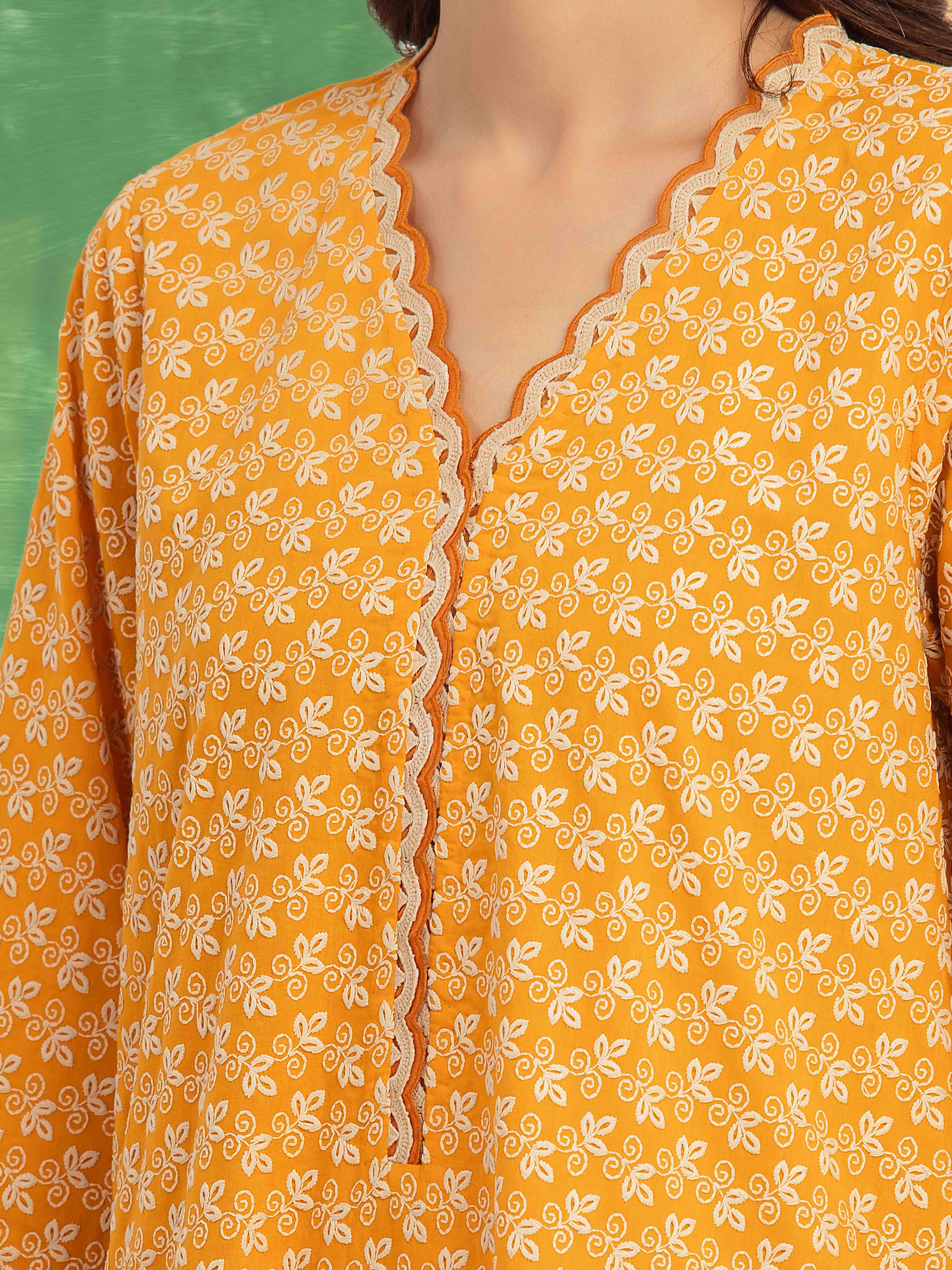 Unstitched Embroidered Cambric Suit - EWU5V2-31839-3P - Image 3