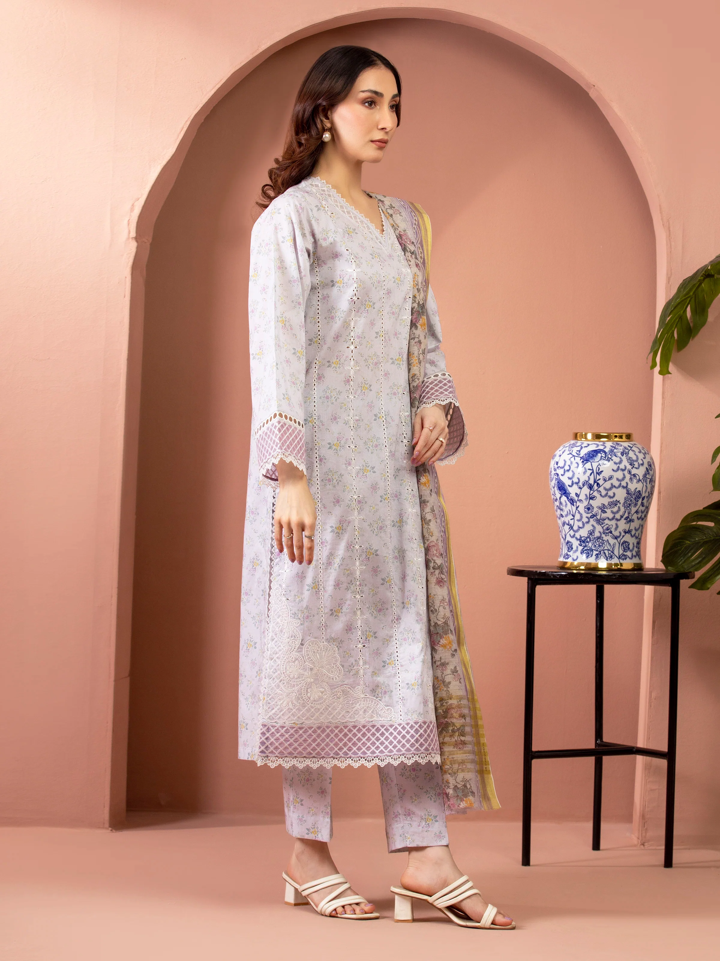 Unstitched Embroidered Lawn Suit - EWU5V1-31450-3P - Image 5