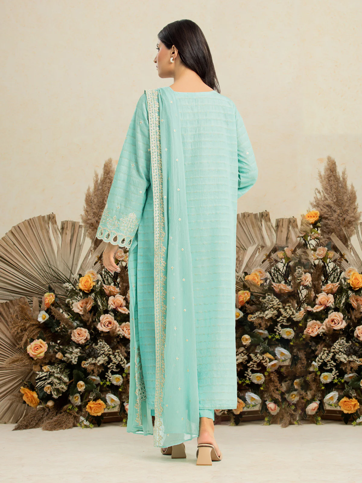 Unstitched Embroidered Jacquard Suit - EWU24V3-30023-3P - Image 4