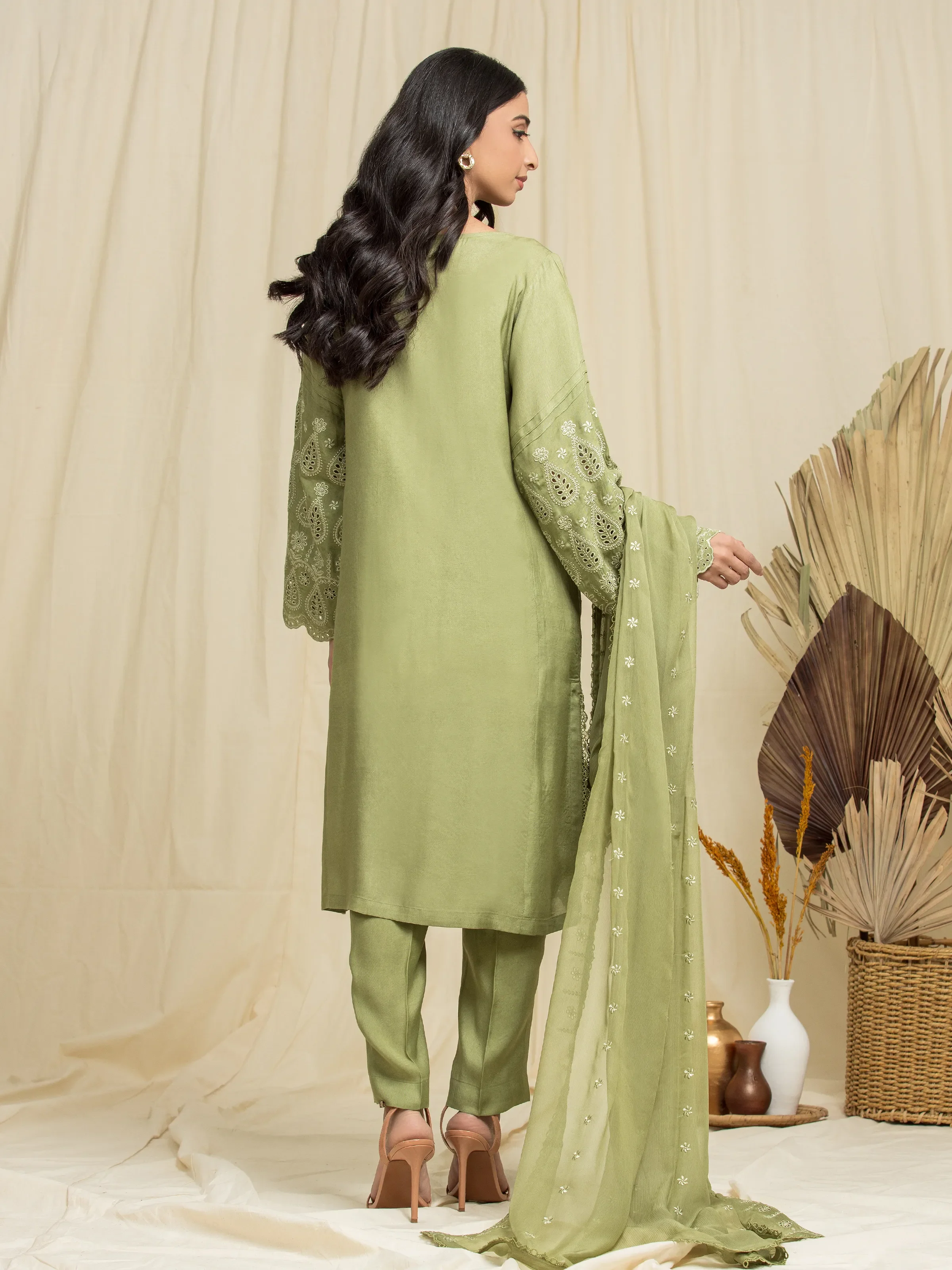 Unstitched Embroidered Silk Suit - EWU24V16-30101 - Image 4