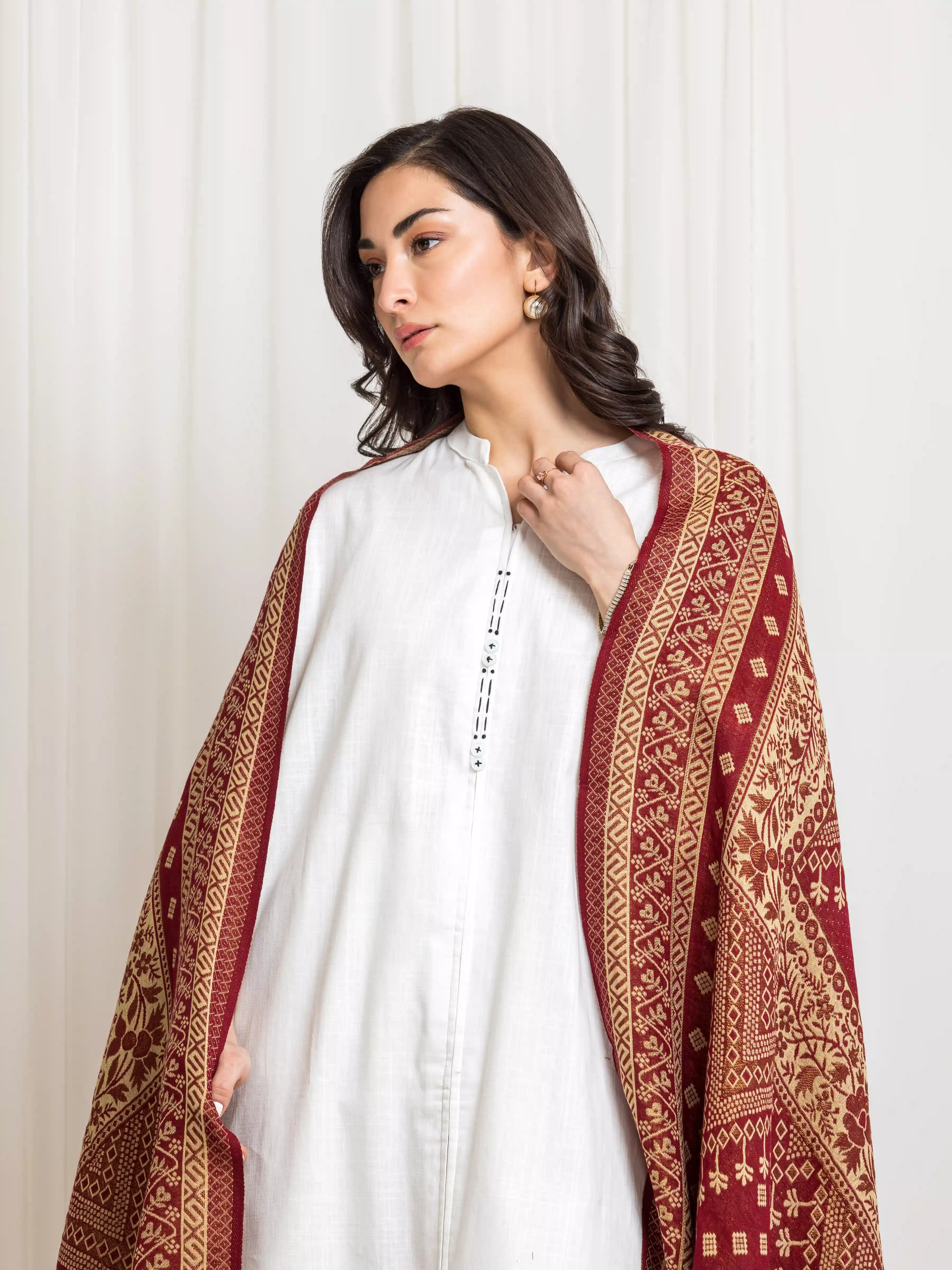 Women's Red Shawl - EWMSJ5-002 - Image 3