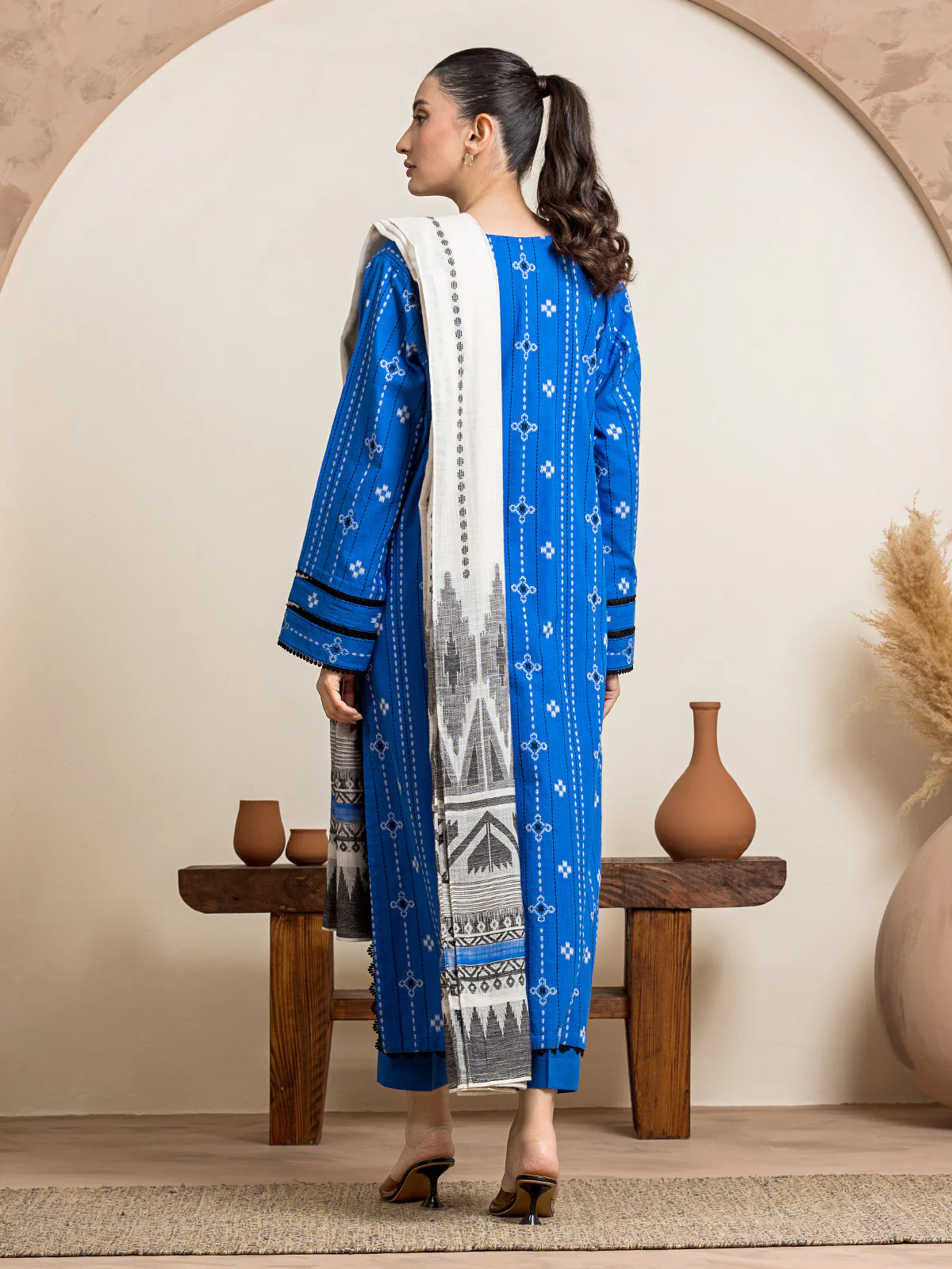 Unstitched Embroidered Jacquard Suit - EWU24V3-30054-3P - Image 4