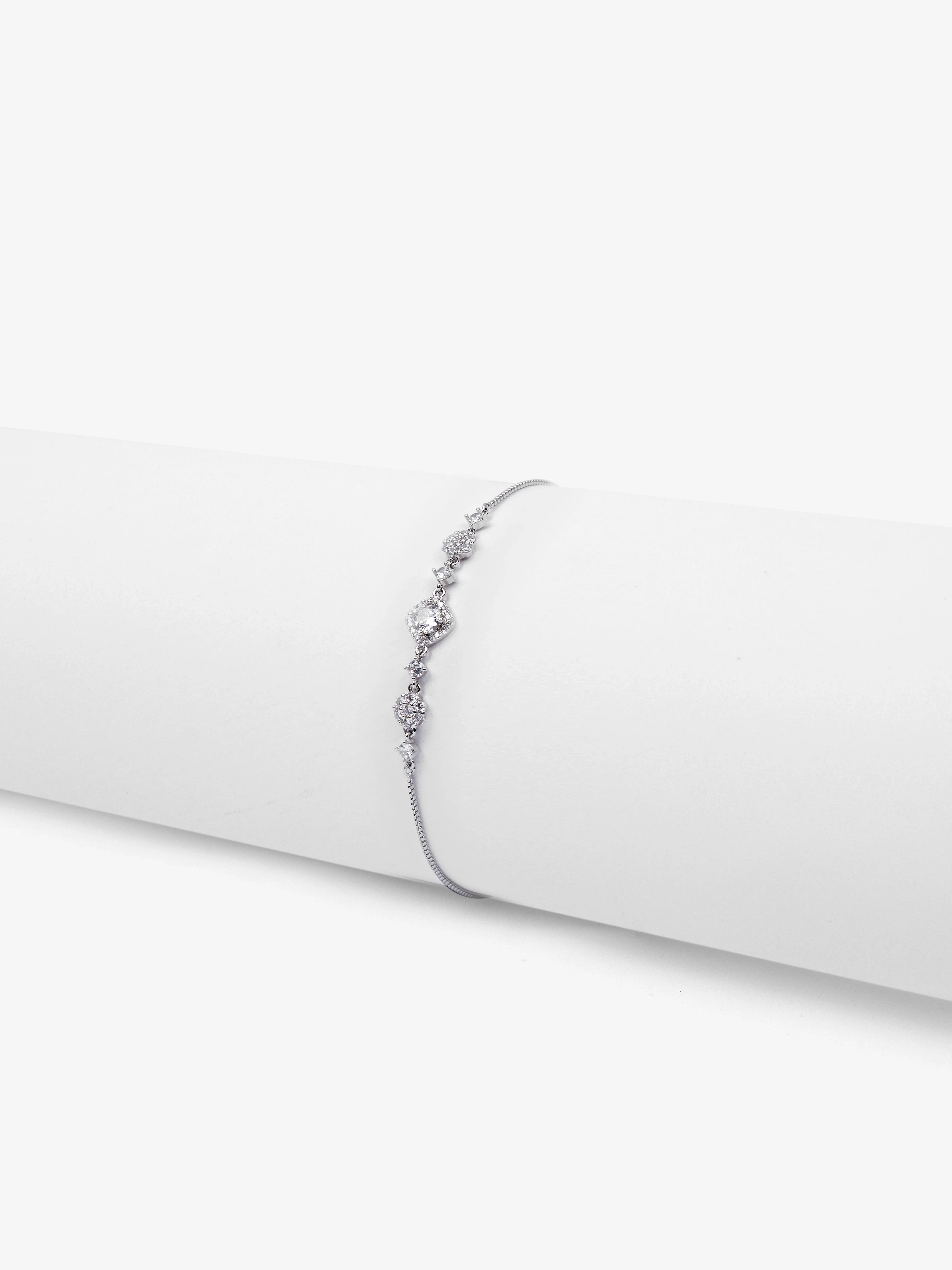 Eternal Grace Silver Bracelet - EAWB5-019 - Image 2